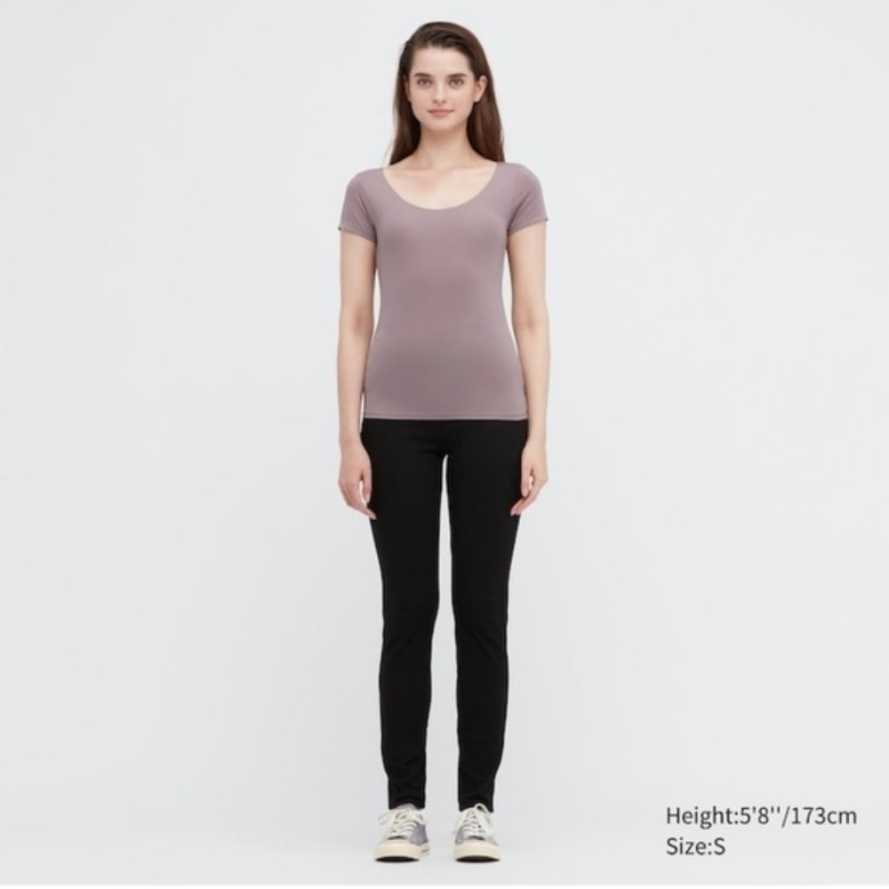 3/$30UNIQLO Seamless top